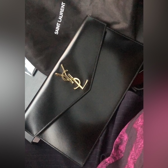 YSL UPTOWN POUCH | smooth shiny black leather (2018/2019 version) Neiman Marcus - Picture 1 of 3